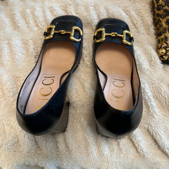Gucci WOMEN'S MID-HEEL PUMP WITH HORSEBIT black size 38.5 lightly worn - Picture 2 of 5